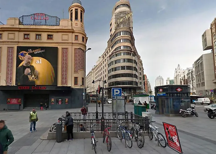Estudio En Plaza Callao Madrid